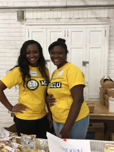 Warrant Forgiveness Day Volunteer Image